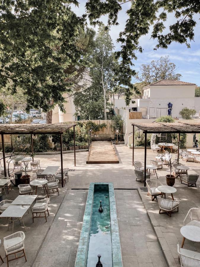 Hotel Le Saint Remy & Spa エクステリア 写真